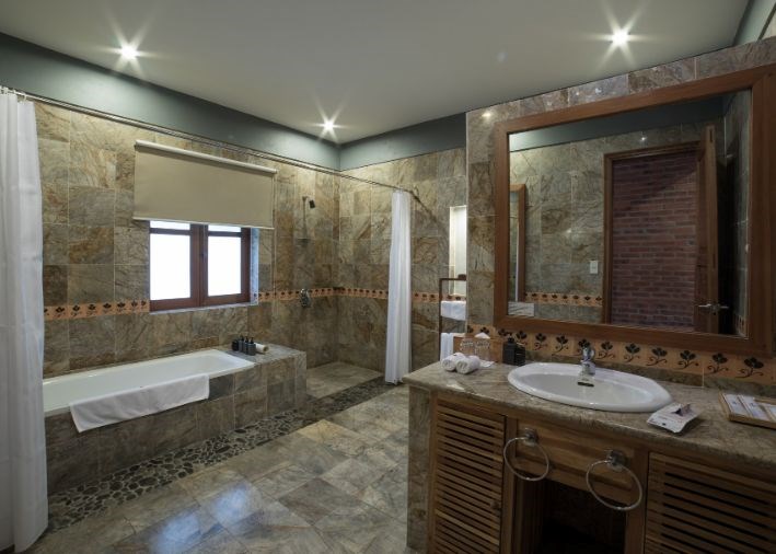 Pilgrimage Village Boutique Resort And Spa Huế